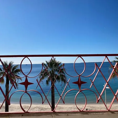 Beau Front De Juan Les Pins Vue Exceptionnelle