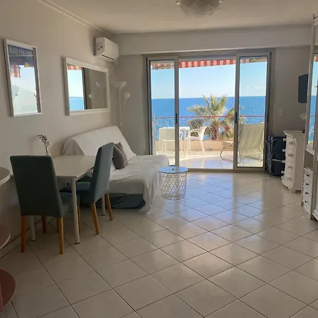 Апартаменти Beau Front De Juan Les Pins Vue Exceptionnelle